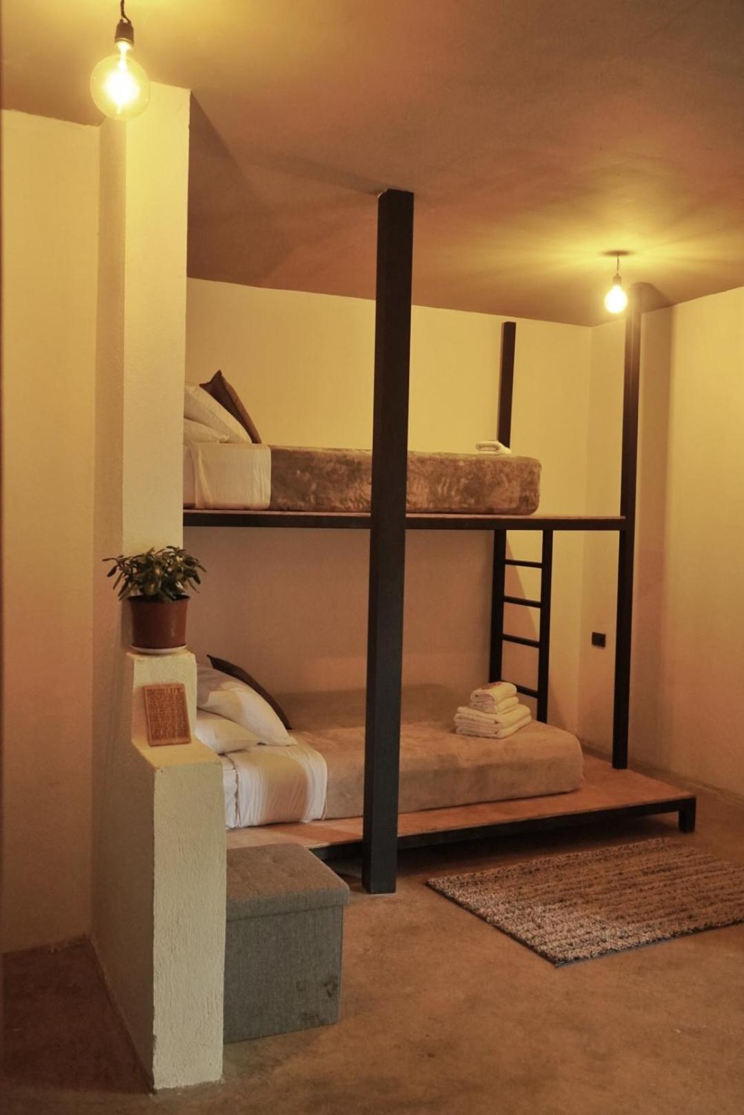 Outbox Inn モンテベルデ エクステリア 写真