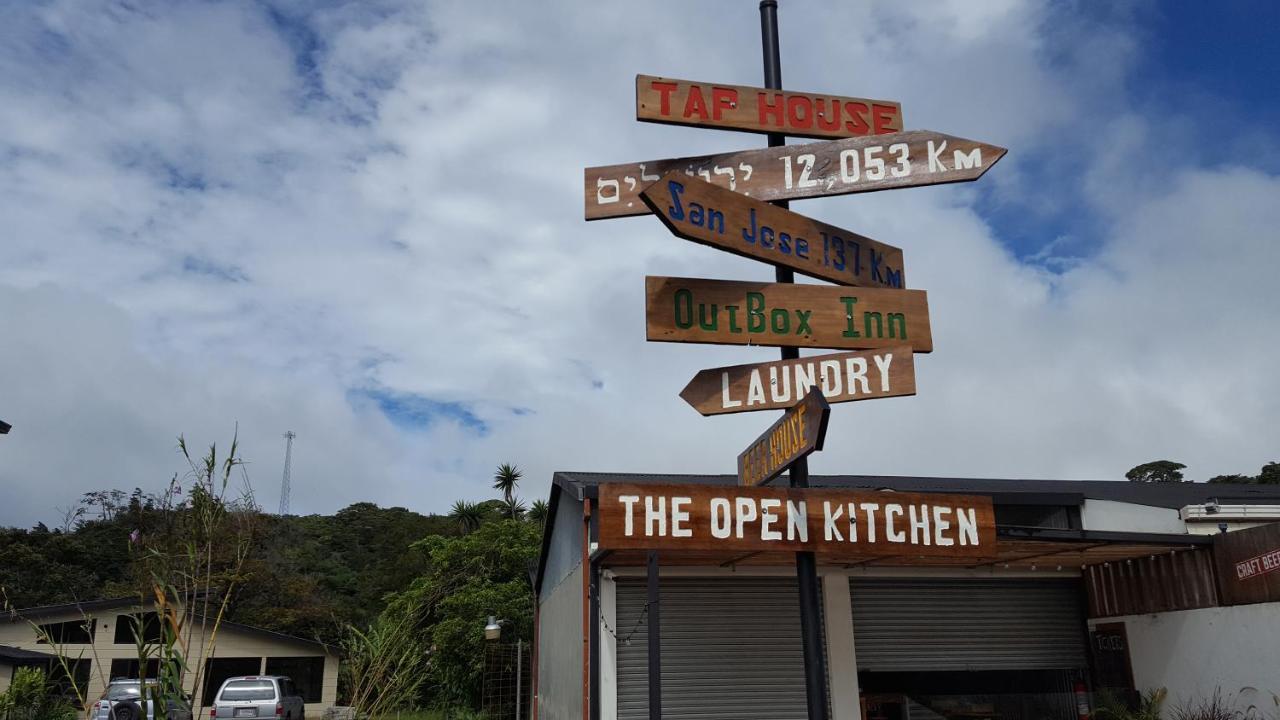 Outbox Inn モンテベルデ エクステリア 写真