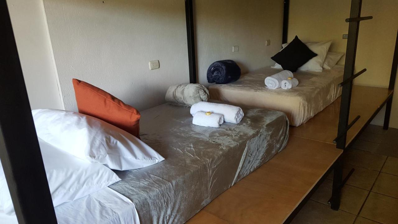 Outbox Inn モンテベルデ エクステリア 写真